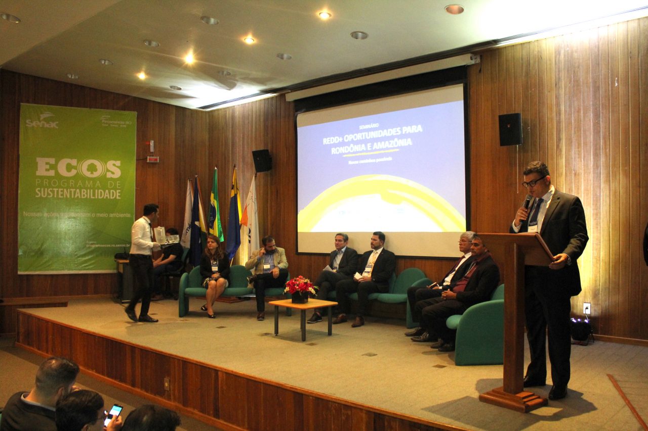 REDUÇÃO DE EMISSÕES DE GASES E ESTRATÉGIAS PARA UTILIZAÇÃO DE ATIVOS AMBIENTAIS SÃO TEMAS DO SEMINÁRIO REDD+ EM RONDÔNIA - News Rondônia
