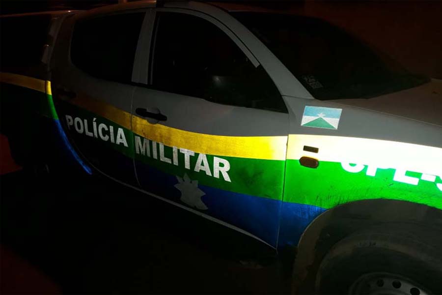 EMBRIAGADA - Mãe abandona filha de 2 anos para praticar sexo e é presa na zona leste - News Rondônia