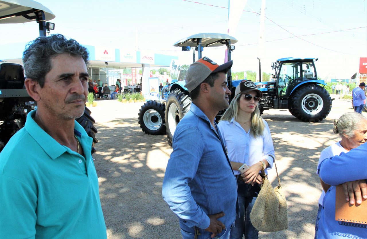 PRODUTOR RURAL APROVEITA DESCONTOS PARA COMPRAR RAÇÃO E MINERAIS NA 7ª RONDÔNIA RURAL SHOW - News Rondônia
