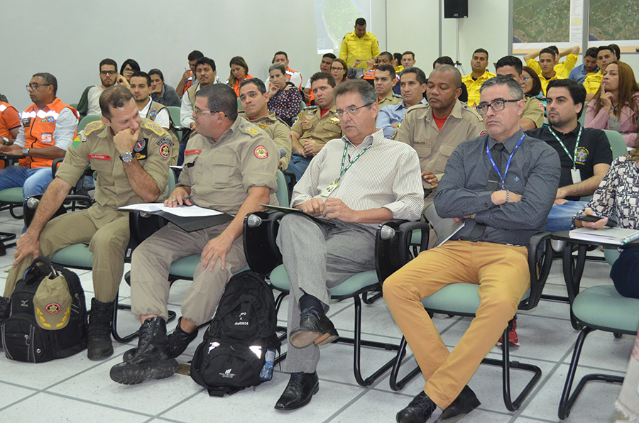 PRÉ-SECA: ÓRGÃOS AMBIENTAIS DE RONDÔNIA E ACRE DISCUTEM O PERÍODO DE ESTIAGEM - News Rondônia
