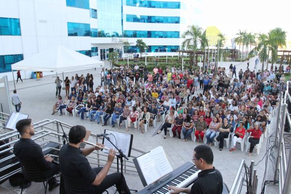 GOVERNO PRESTA HOMENAGEM ÀS MÃES DE RONDÔNIA EM SOLENIDADE VOLTADA À SERVIDORAS DO ESTADO - News Rondônia