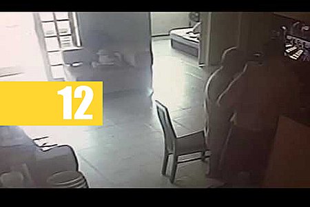 FILHO DESCUMPRE MEDIDA PROTETIVA, INVADE CASA, XINGA E AGRIDE MÃE NO DF - News Rondônia
