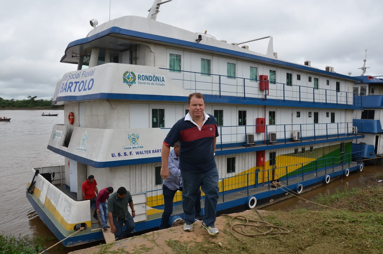 DR NEIDSON REQUER INFORMAÇÕES SOBRE FUNCIONAMENTO DO BARCO HOSPITAL WALTER BARTOLO - News Rondônia