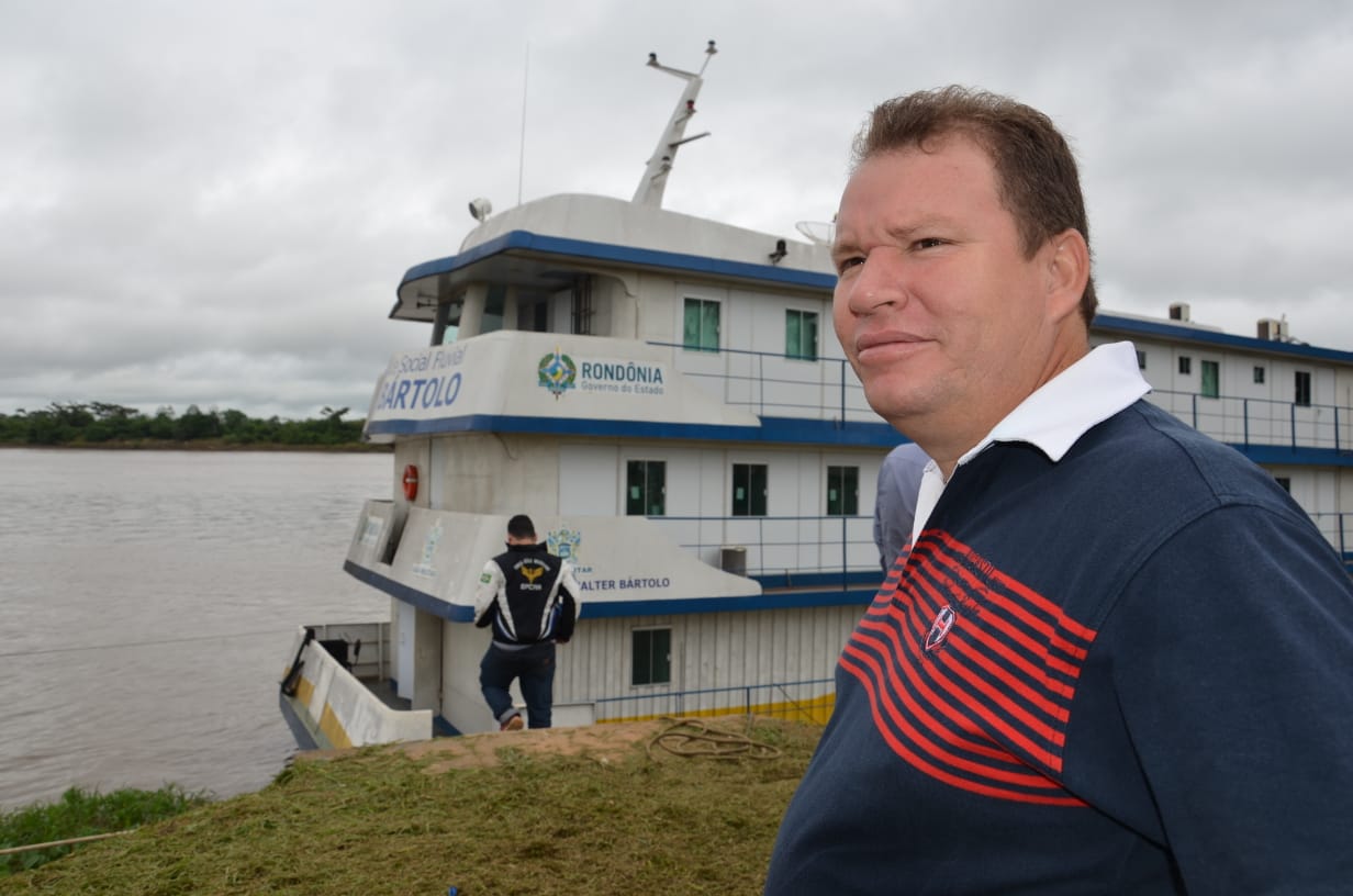 DR NEIDSON REQUER INFORMAÇÕES SOBRE FUNCIONAMENTO DO BARCO HOSPITAL WALTER BARTOLO - News Rondônia