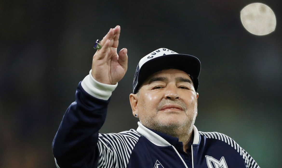 Maradona é internado em hospital na Argentina - News Rondônia