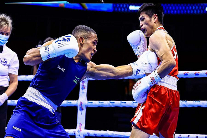 Ronaldo Bezerra vence na estreia e vai às oitavas do Mundial de Boxe - News Rondônia