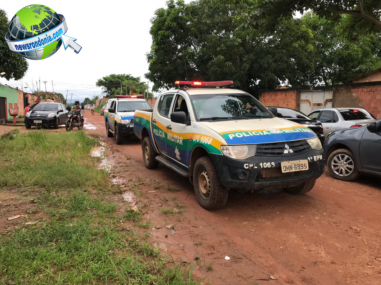 MOTORISTAS DE APLICATIVO SE UNEM, MAS SUSPEITO CONSEGUE FUGIR APÓS ROUBO DE CELULARES EM FRENTE À FIMCA - News Rondônia