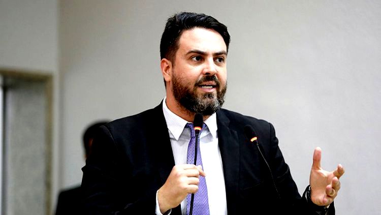ATUAÇÃO DE LÉO MORAES FOI DECISIVA EM MP QUE PODE REDUZIR VALOR DA PASSAGEM AÉREA - News Rondônia