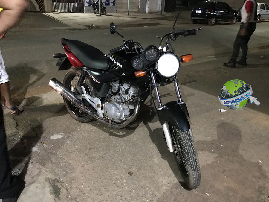 MOTOQUEIRO ATROPELA CLIENTE DE CONVENIÊNCIA E FOGE ABANDONANDO VEÍCULO NA ZONA SUL - News Rondônia