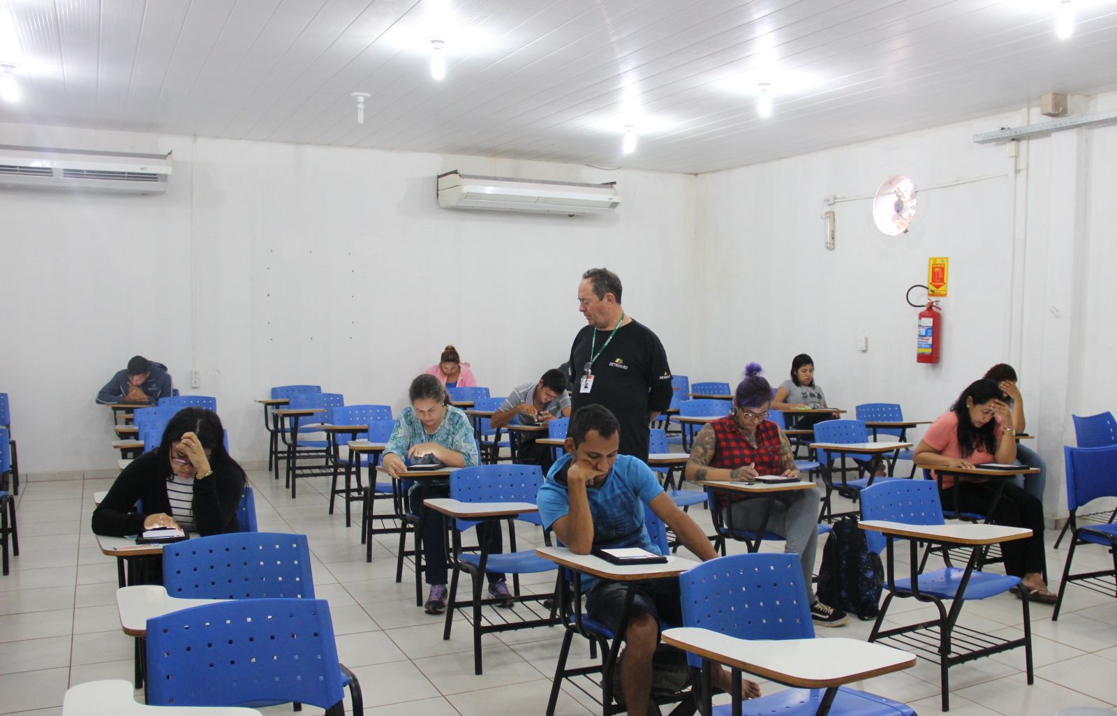 DETRAN-RO IRÁ REALIZAR O LANÇAMENTO DAS PROVAS TEÓRICAS ELETRÔNICAS NO MUNICÍPIO DE JI-PARANÁ-RO - News Rondônia