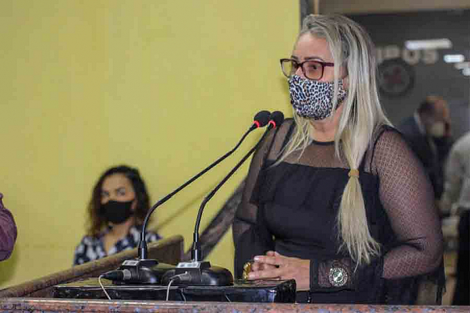 Vereadora Márcia Socorristas Animais vota favorável aos servidores públicos municipais de Porto Velho - News Rondônia