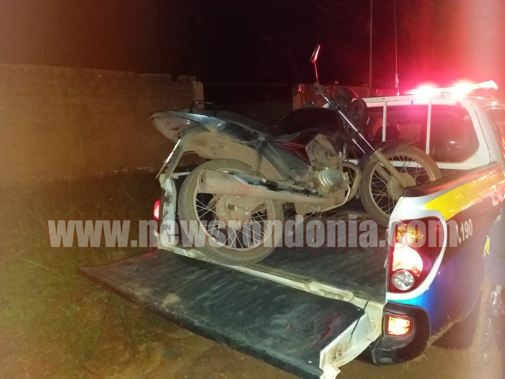 LADRÃO ATRAPALHADO: SUSPEITO SOFRE QUEDA DE MOTO DURANTE PERSEGUIÇÃO APÓS ROUBO DE CELULAR - News Rondônia