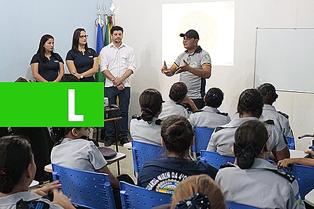 SICOOB VALE DO JAMARI LEVA EDUCAÇÃO FINANCEIRA À ADOLESCENTE DA GUARDA MIRIM DE BURITIS - News Rondônia