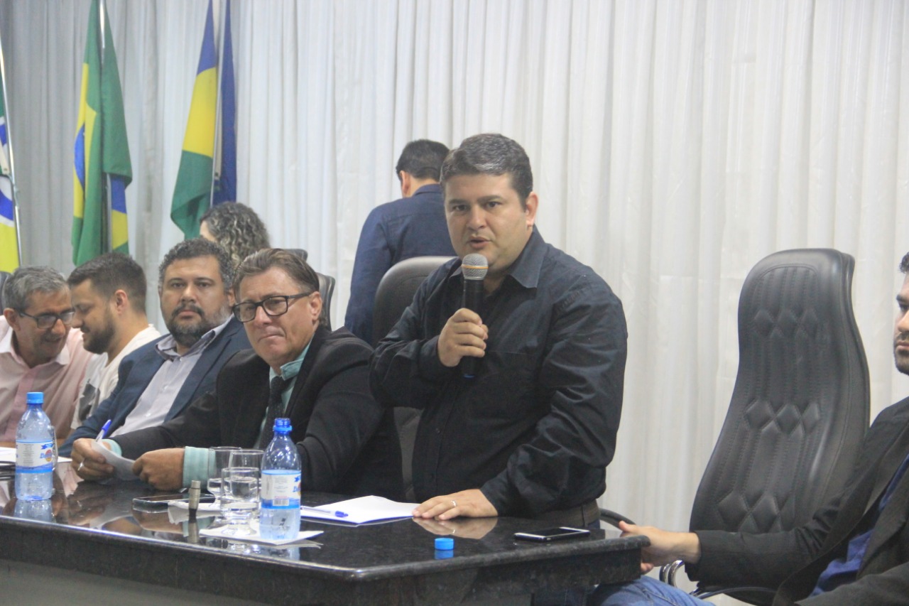 FABRÍCIO MELO PARTICIPA DE AUDIÊNCIA PÚBLICA QUE DISCUTIU AUMENTO DA ENERGIA ELÉTRICA EM RONDÔNIA - News Rondônia