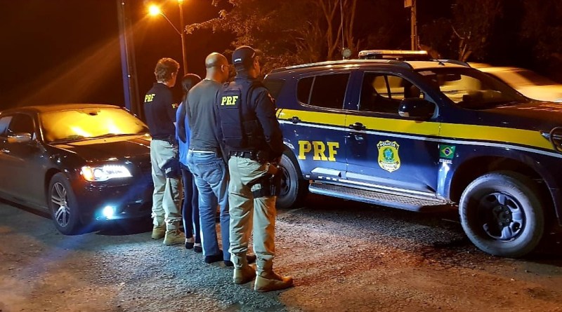 FALSO JUIZ É PRESO PELA PRF COM ARMA E DROGA EM JARU - News Rondônia