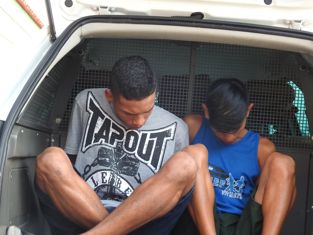 CRUELDADE: SETE HOMENS DECAPITAM JOVEM A CAMINHO DA IGREJA - News Rondônia