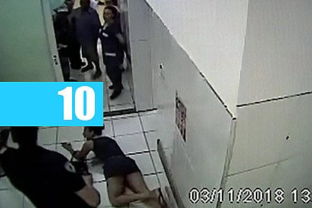 MULHER RECLAMA DE FALTA DE MÉDICOS E É ELETROCUTADA POR GUARDA; VEJA VIDEO - News Rondônia