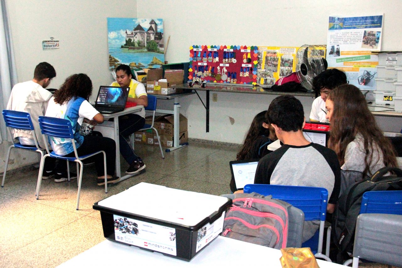 ROBÓTICA NAS ESCOLAS PÚBLICAS DO ESTADO ESTIMULA ALUNOS COM ALTAS HABILIDADES A MELHORAR DESEMPENHO - News Rondônia