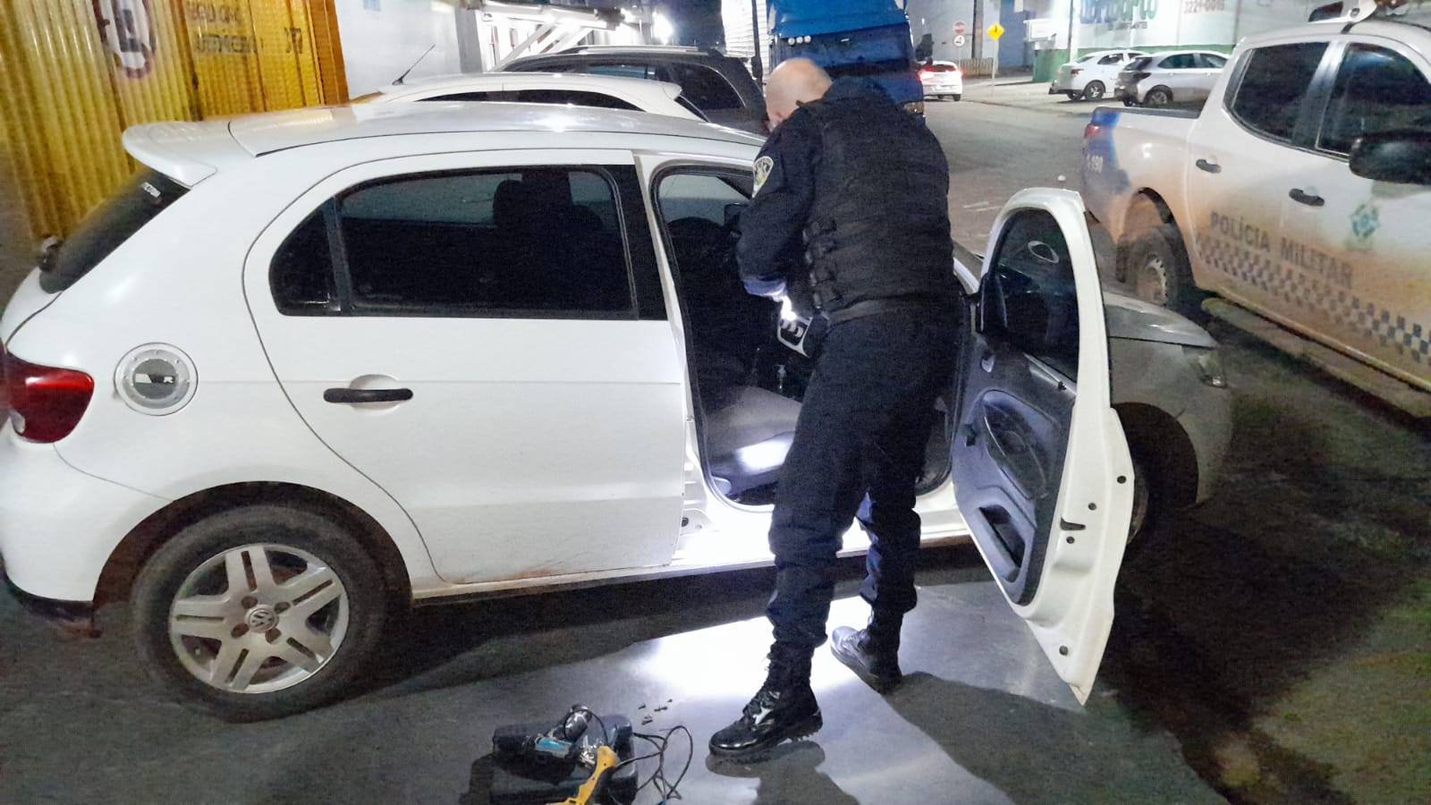 RUA TUFÃO: Assaltantes invadem aniversário e fazem arrastão - News Rondônia
