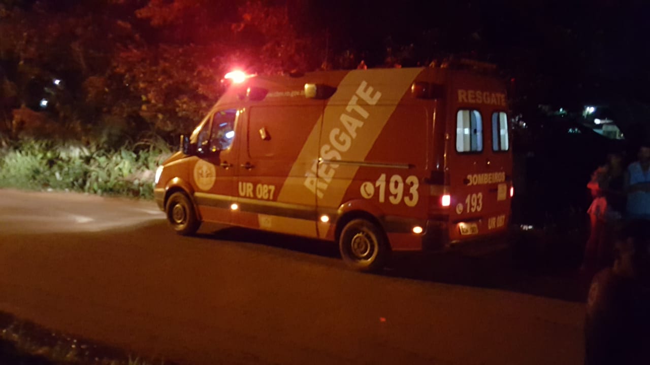 HOMEM É ROUBADO E SOFRE UMA FACADA NA BARRIGA DURANTE O ASSALTO - News Rondônia