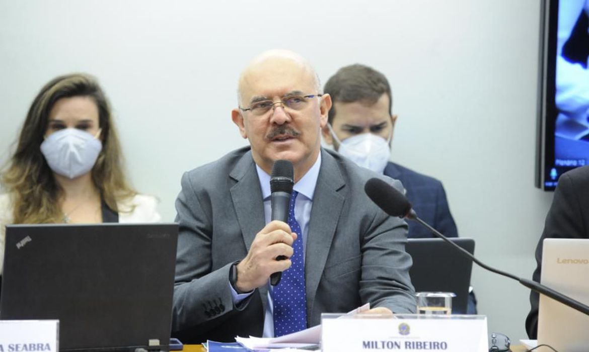Ministro da Educação diz não se opor à conectividade em escolas - News Rondônia
