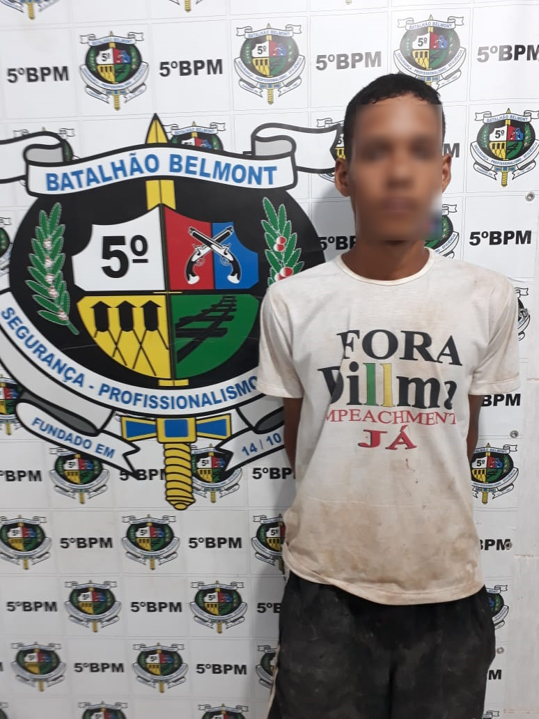 FORÇA TÁTICA DO 5°BPM PRENDE DUPLA COM MOTOCICLETA ROUBADA E ARMA - News Rondônia