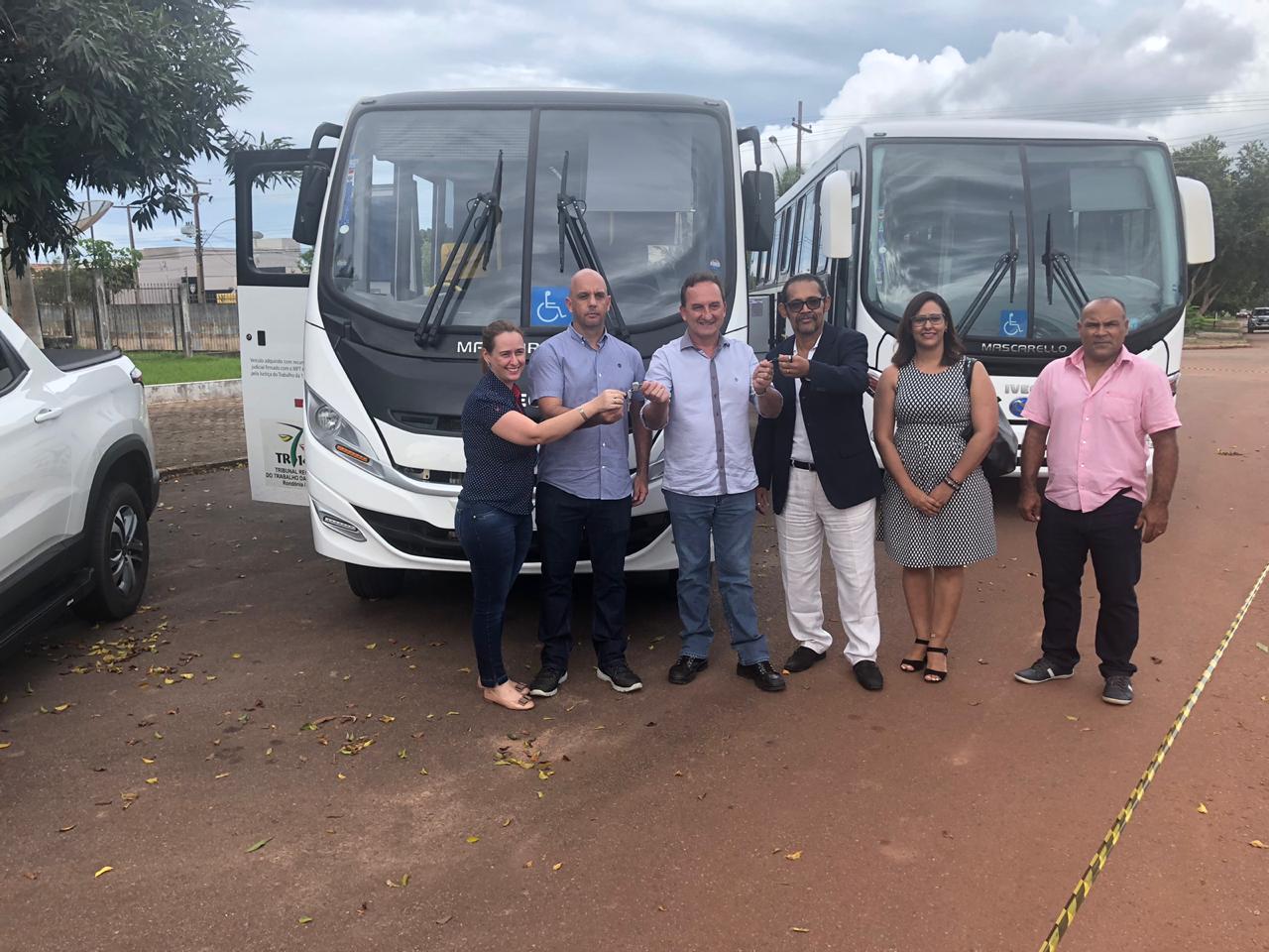 MUNICÍPIO DE ROLIM DE MOURA É CONTEMPLADO COM VEÍCULOS PELA JUSTIÇA DO TRABALHO - News Rondônia
