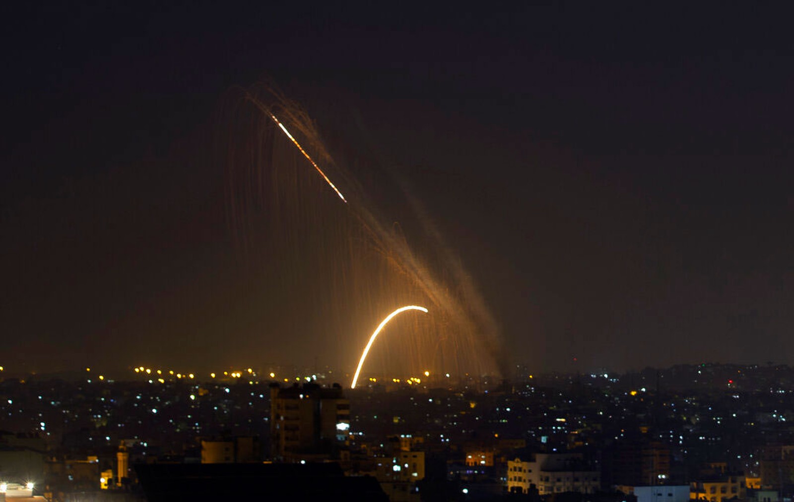 ISRAEL É ATINGIDA POR FOGUETES HORAS APÓS ACORDO DE CESSAR-FOGO NA FAIXA DE GAZA - News Rondônia