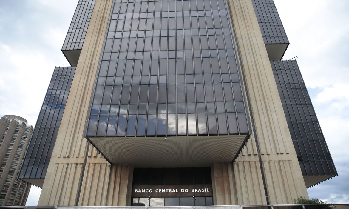 Mercado financeiro eleva projeção da inflação para 2,99% - News Rondônia