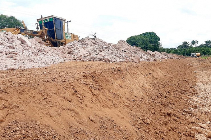 Rodovia 010 entre Mirante da Serra e Tarilândia recebe serviço de manutenção - News Rondônia