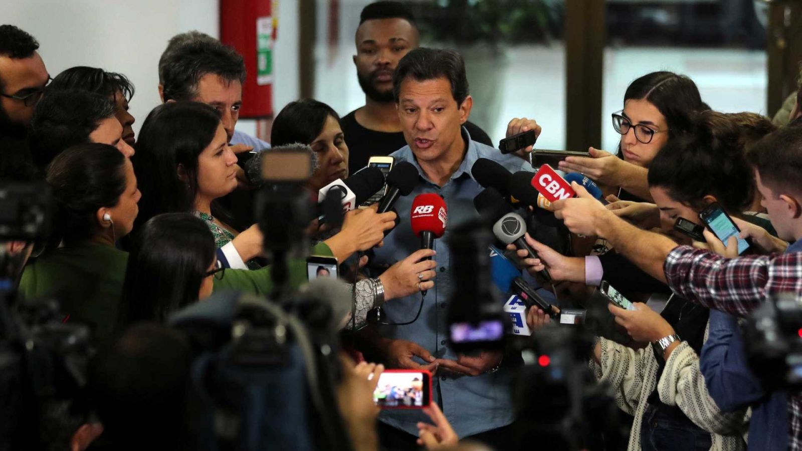 'COISA MEIO ACALORADA, ELE É MEU AMIGO', DIZ HADDAD SOBRE CID GOMES - News Rondônia