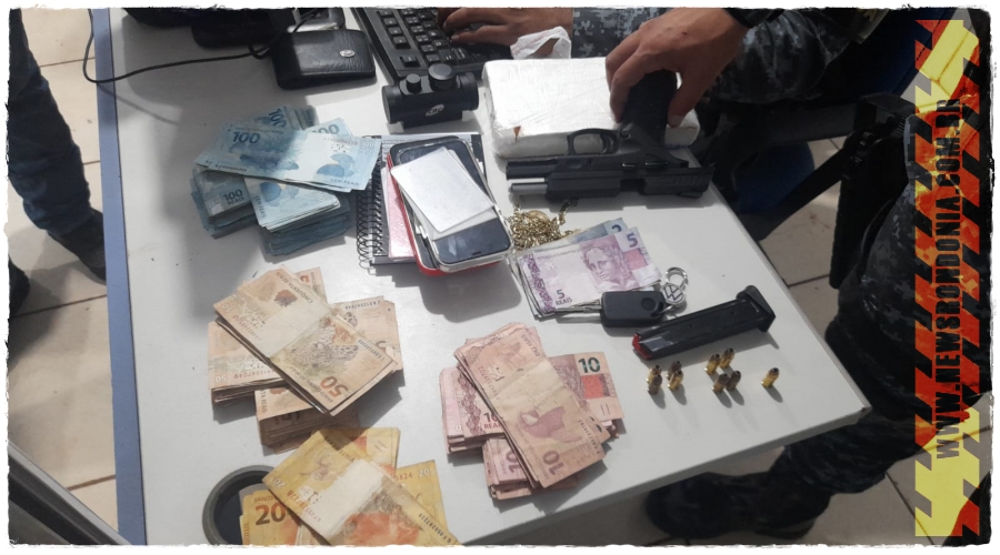 Força Tática do 5° prende trio com drogas, arma e quase 20 mil reais em espécie - News Rondônia