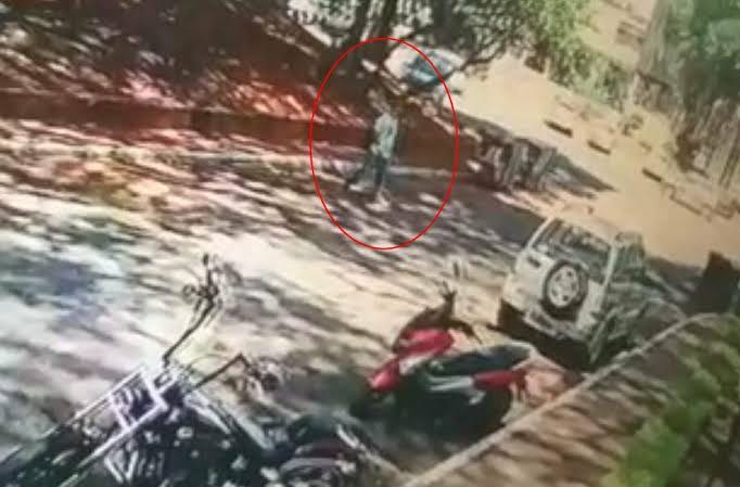 LADRÃO INVADE APARTAMENTO E AGRIDE MORADORA (VÍDEO) - News Rondônia