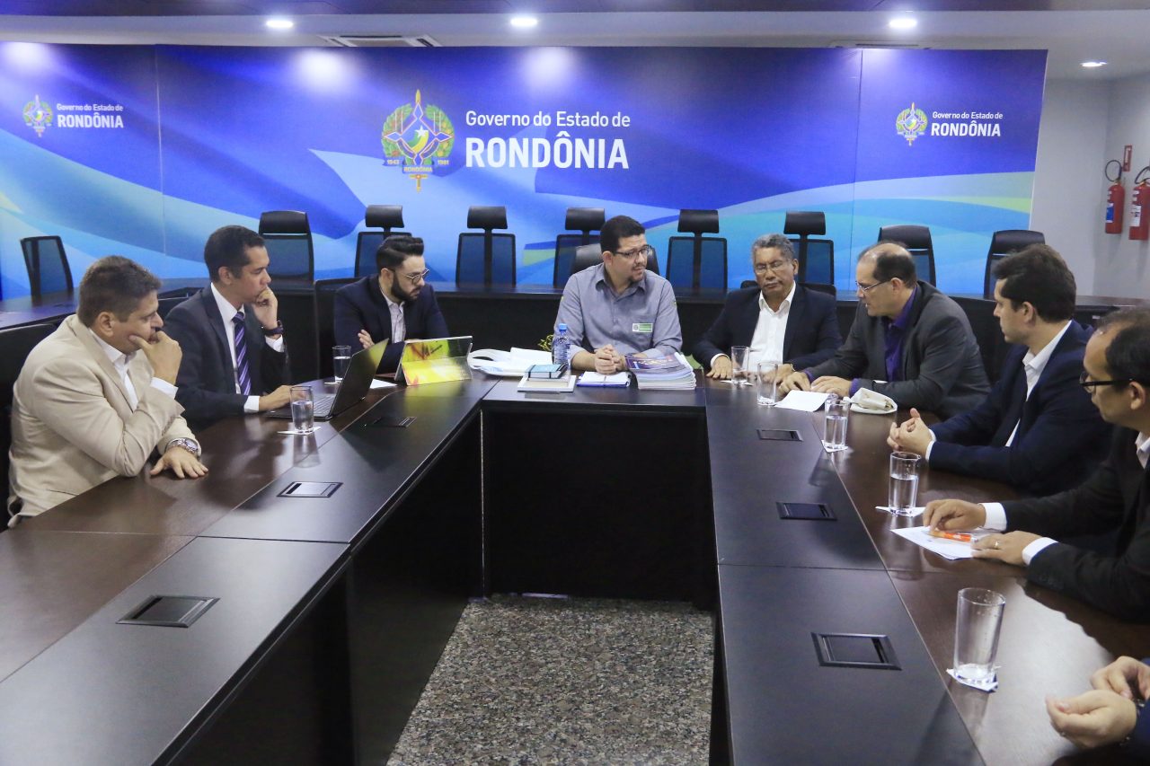 GOVERNO DE RONDÔNIA E SEBRAE ALINHAM PARCERIA PARA PROJETO DE IMPLANTAR EDUCAÇÃO EMPREENDEDORA NAS ESCOLAS ESTADUAIS - News Rondônia
