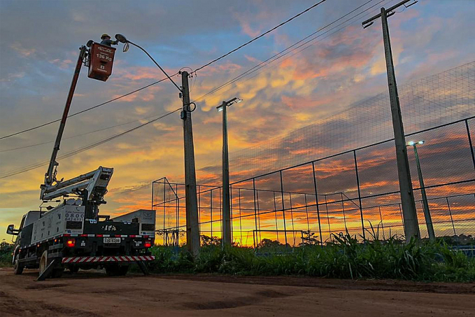 ILUMINAÇÃO - Mais de 30 mil pontos de luz são atendidos em 2021 - News Rondônia