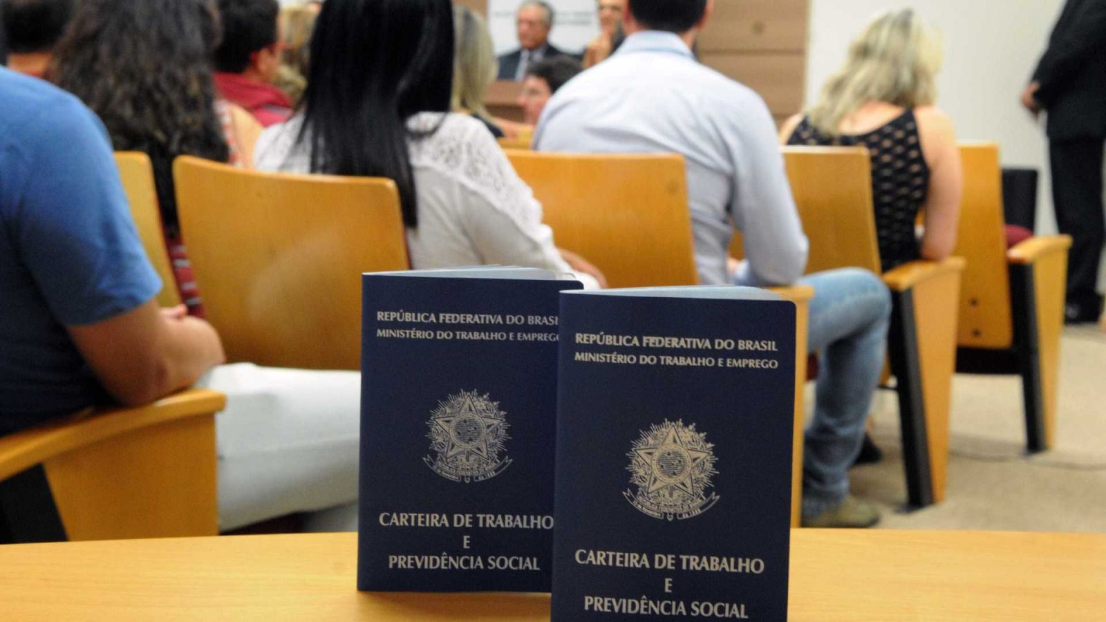 REFORMA TRABALHISTA: SEM MP, VOLTA A VALER TEXTO DA LEI; O QUE MUDA? - News Rondônia