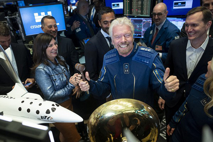 Bilionário Richard Branson, da Virgin Galactic, planeja viagem ao espaço no dia 11 de julho - News Rondônia