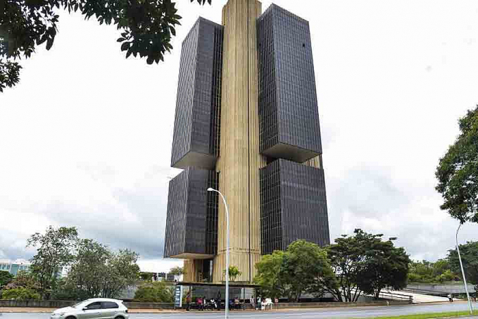 Banco Central diz que clientes de bancos têm cerca de R$ 8 bilhões a receber das instituições - News Rondônia