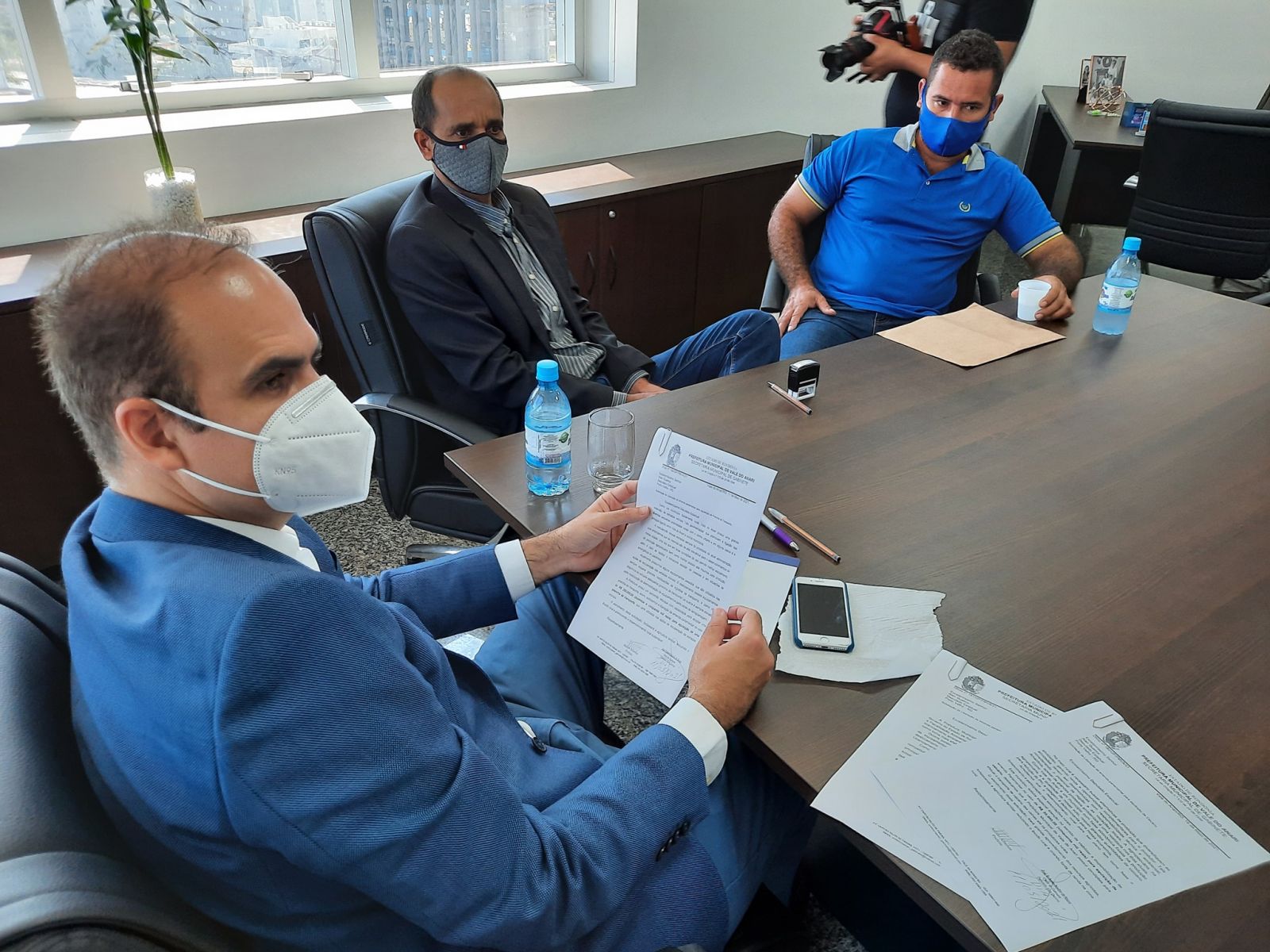 Dep. Alan Queiroz libera 130 Mil Reais em emendas para compra de veículo e calcário ao município de Vale Do Anari - News Rondônia