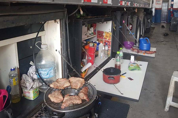 Após jantar romântico, caminhoneiro tem R$ 4.300,00 furtados; garota que o acompanhava é suspeita - News Rondônia