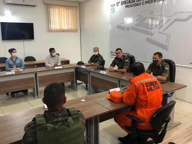 OPERAÇÃO SAMAÚMA - Madeireiras são autuadas em mais de meio milhão de reais - News Rondônia