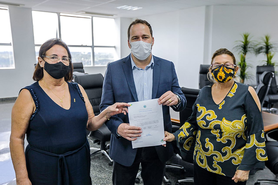 Presidente Alex Redano destina R$ 100 mil para melhoria genética de gado leiteiro em Ariquemes - News Rondônia