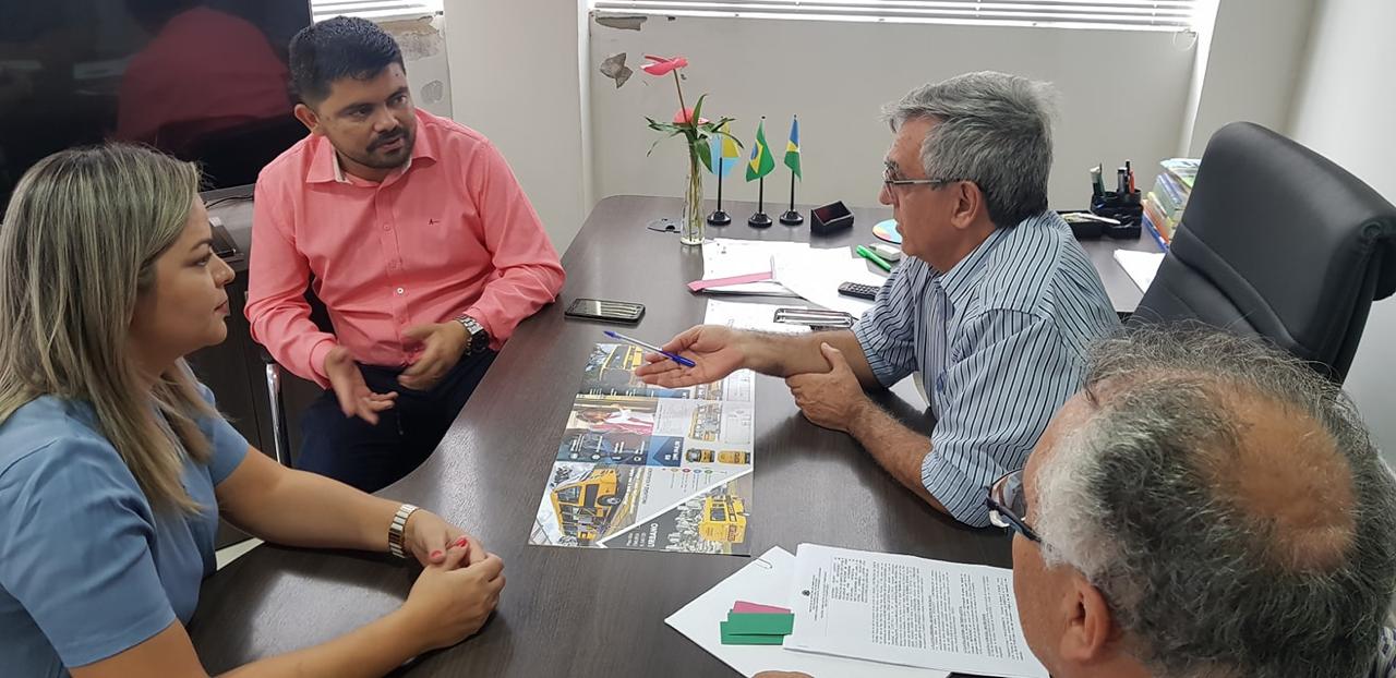 TRANSPORTE ESCOLAR- VEREADORA ADA DANTAS CONQUISTA RECURSO PARA COMPRA DE ÔNIBUS - News Rondônia