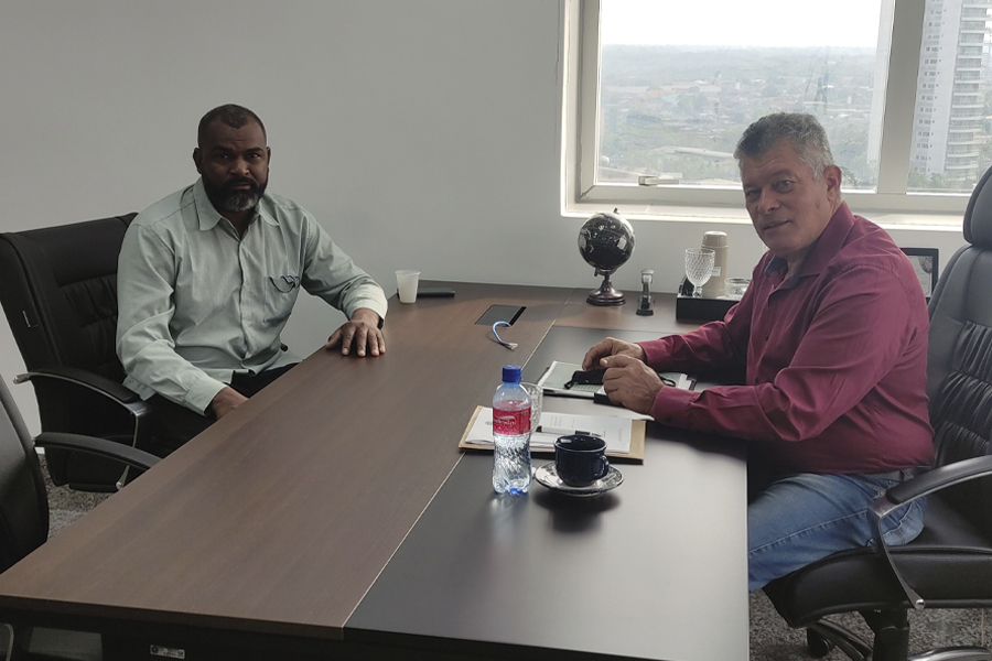Deputado Edson Martins garante recurso para compra de calcário para Urupá - News Rondônia