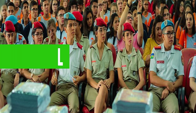 GOVERNO REFORÇA EDUCAÇÃO COM ENTREGA DE MAIS DE 12 MIL KITS ENEM PARA ALUNOS DO ENSINO MÉDIO EM RONDÔNIA - News Rondônia