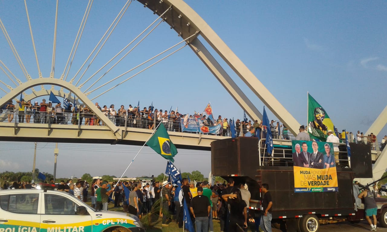 ELEIÇÕES 2018 - NA VISITA DE BOLSONARO A PORTO VELHO, MOBILIZAÇÃO DO CORONEL CHARLON (PRTB) FOI MAIS EFICIENTE - News Rondônia