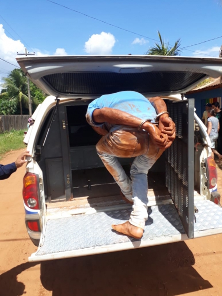 ADOLESCENTE ARMADO É APREENDIDO APÓS ROUBAR MOTOCICLETA NA LESTE - News Rondônia
