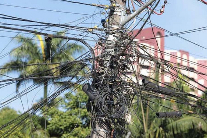 REAÇÃO - Suspeito de furtar fios elétricos de residência é baleado por vítima no centro da capital - News Rondônia