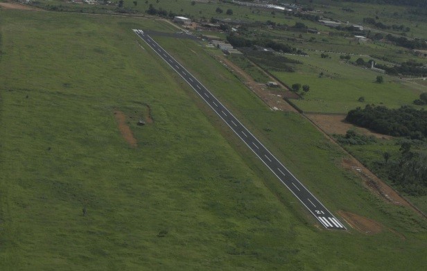 AEROPORTO DE ARIQUEMES RECEBE PROJETO DA INFRAERO PARA REVITALIZAR PISTA - News Rondônia