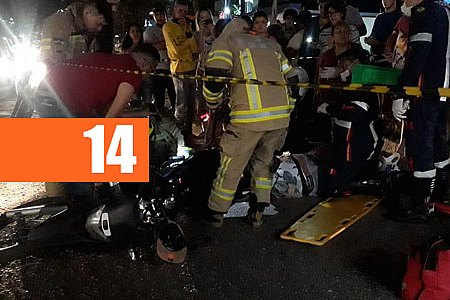 HOMEM FICA COM A PERNA PRESA EM RODA DE MOTO EM GRAVE ACIDENTE AO LADO DO SHOPPING - News Rondônia